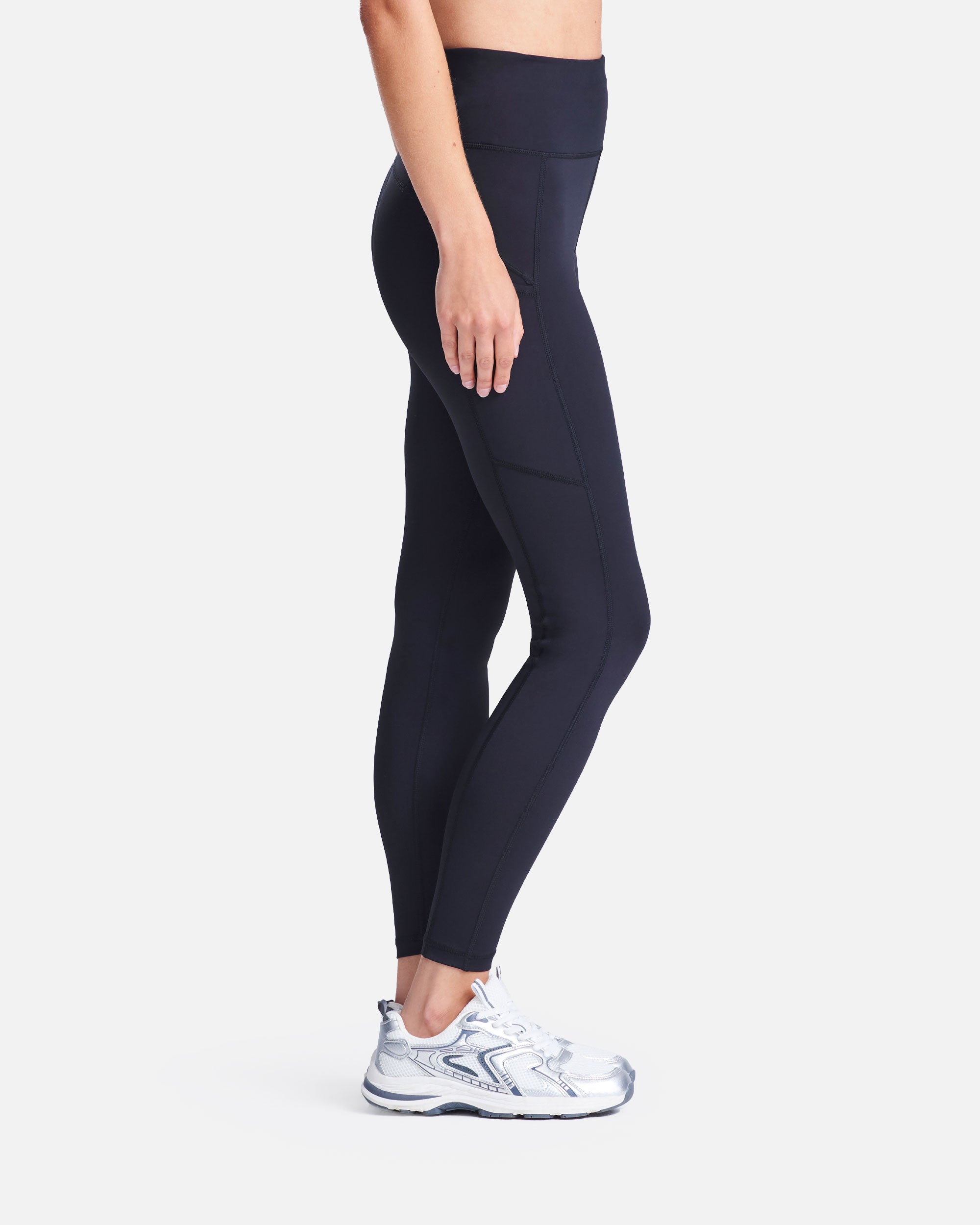 Damen Tech Pocket Leggings Black von VIVID