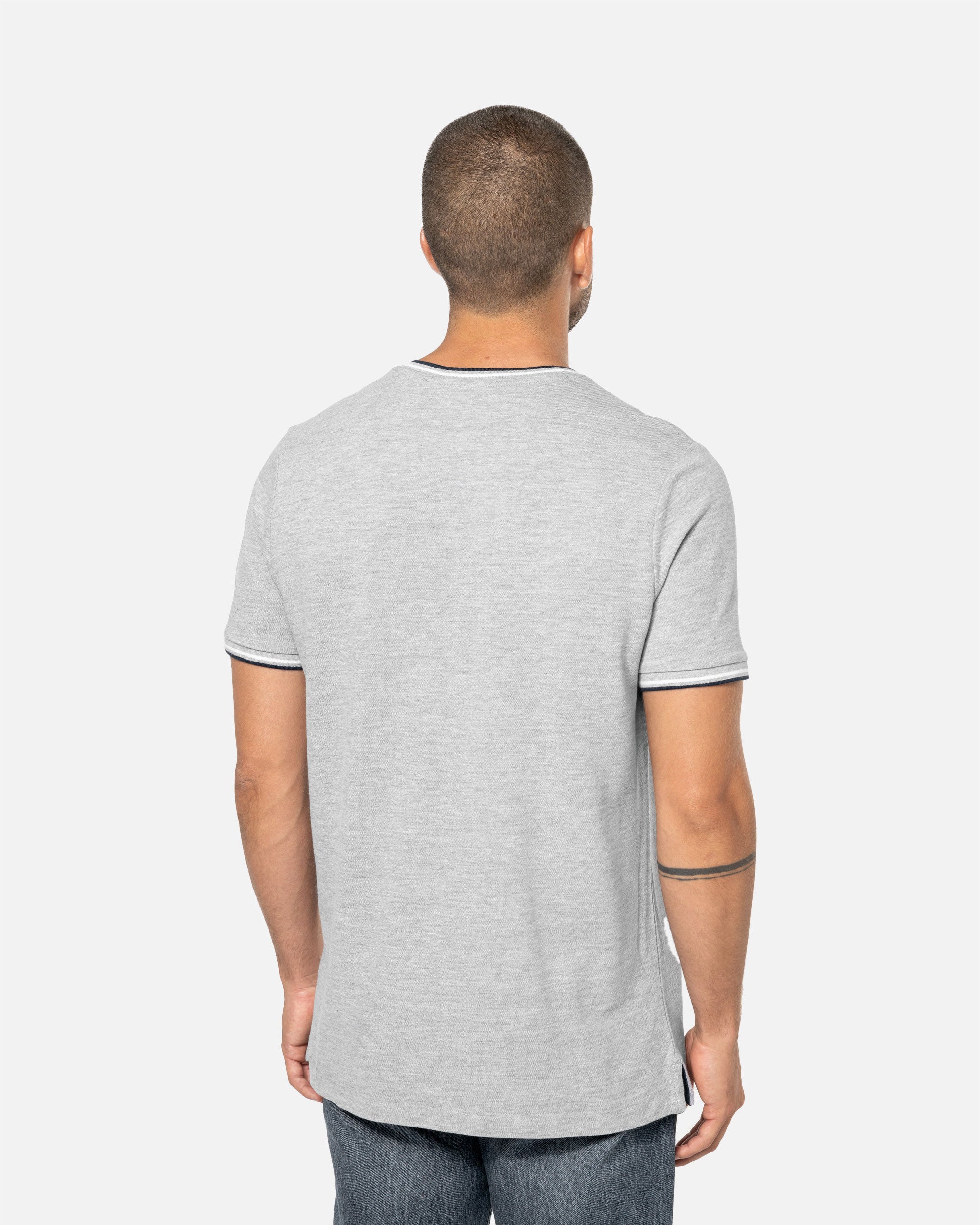 Herren Piqué T-Shirt mit V-Ausschnitt von VIVID