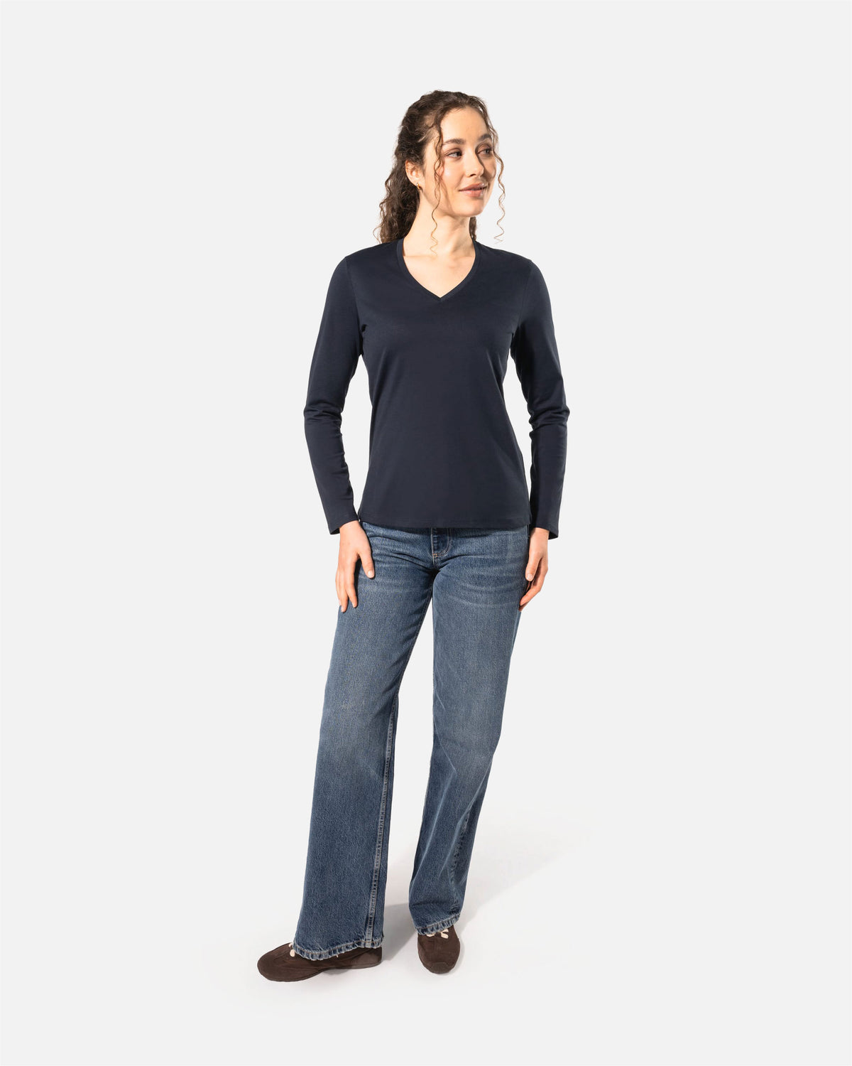 Klassisches Damen Langarmshirt mit V-Ausschnitt von VIVID