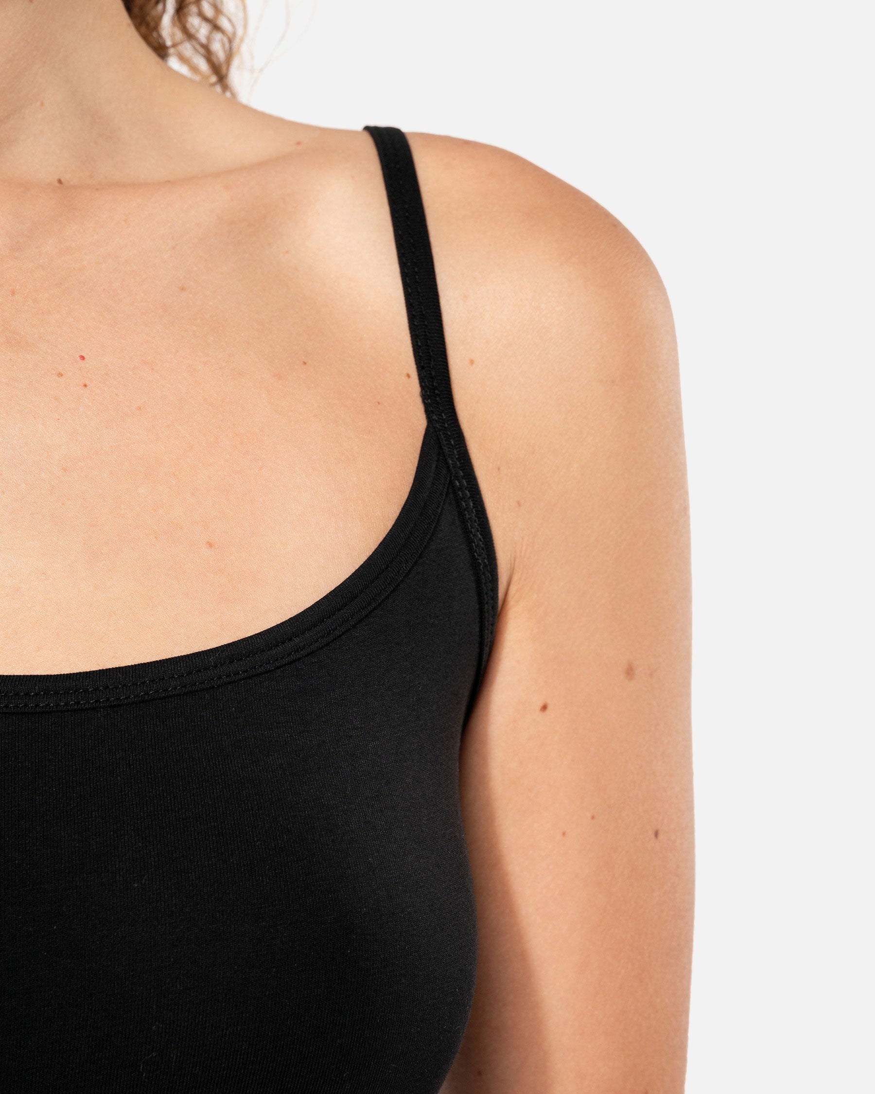 Schmal geschnittenes Damen Top von VIVID