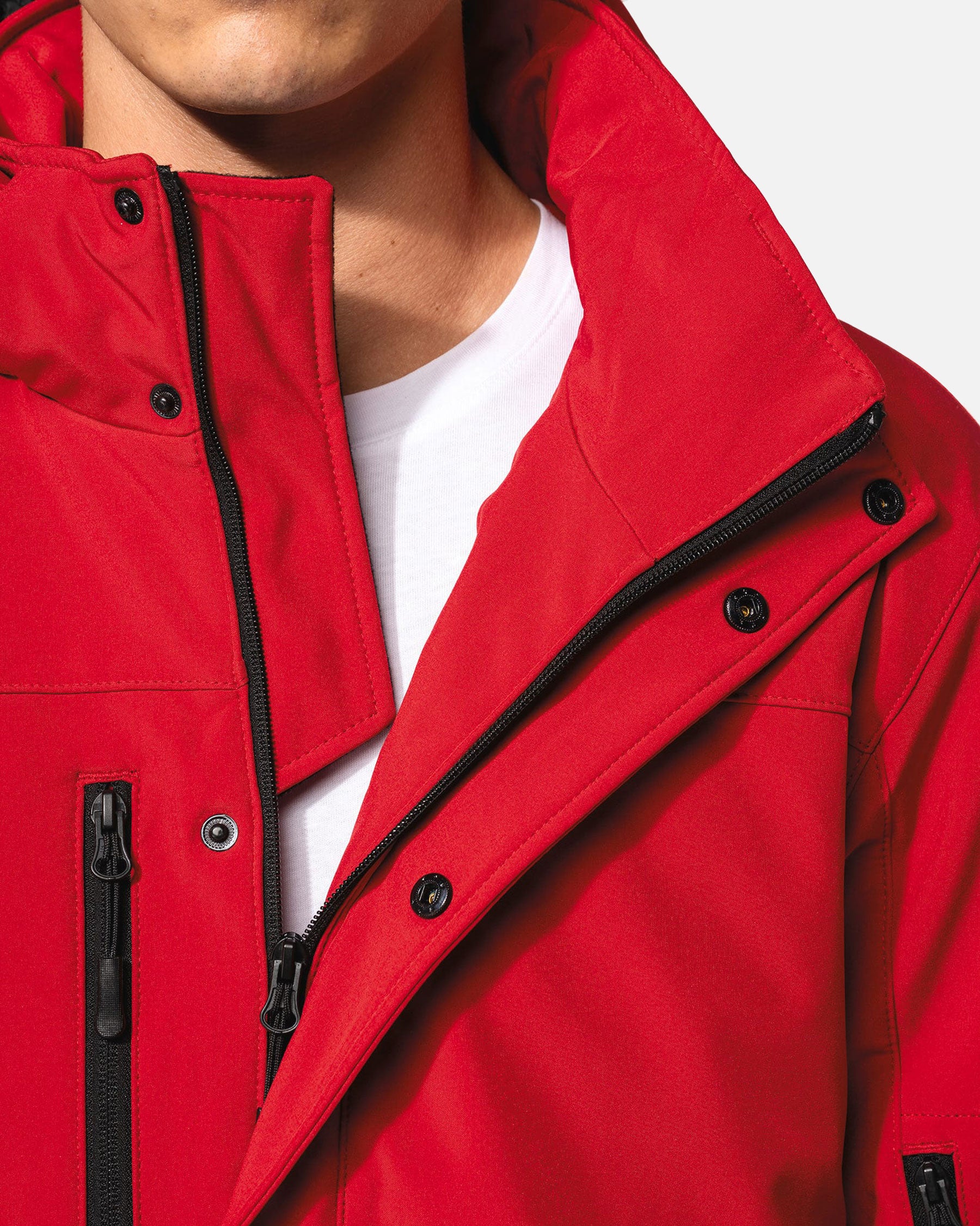 Herren Softshell Jacke 2.0 mit abnehmbarer Kapuze von VIVID