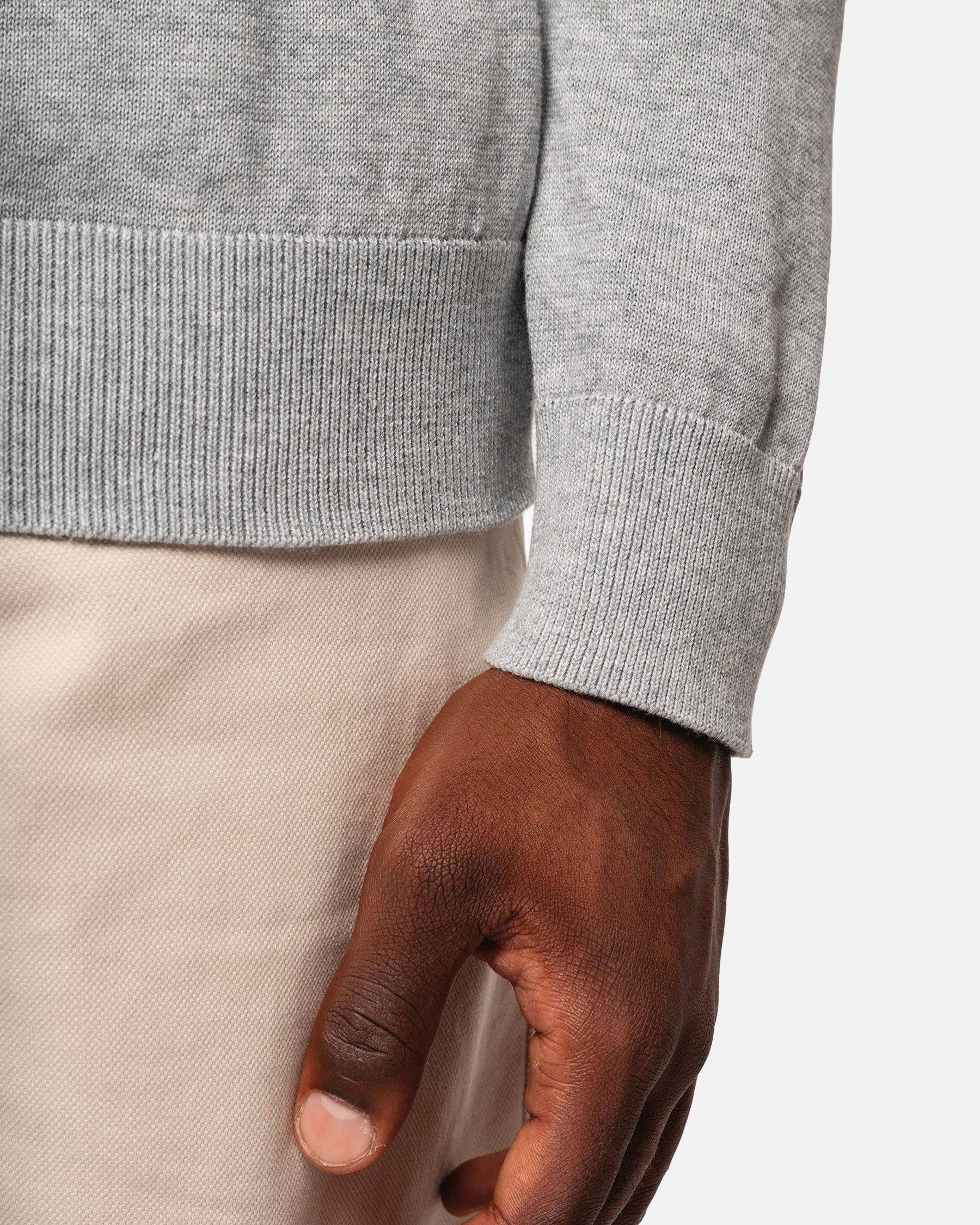 Herren Pullover mit V-Ausschnitt von VIVID