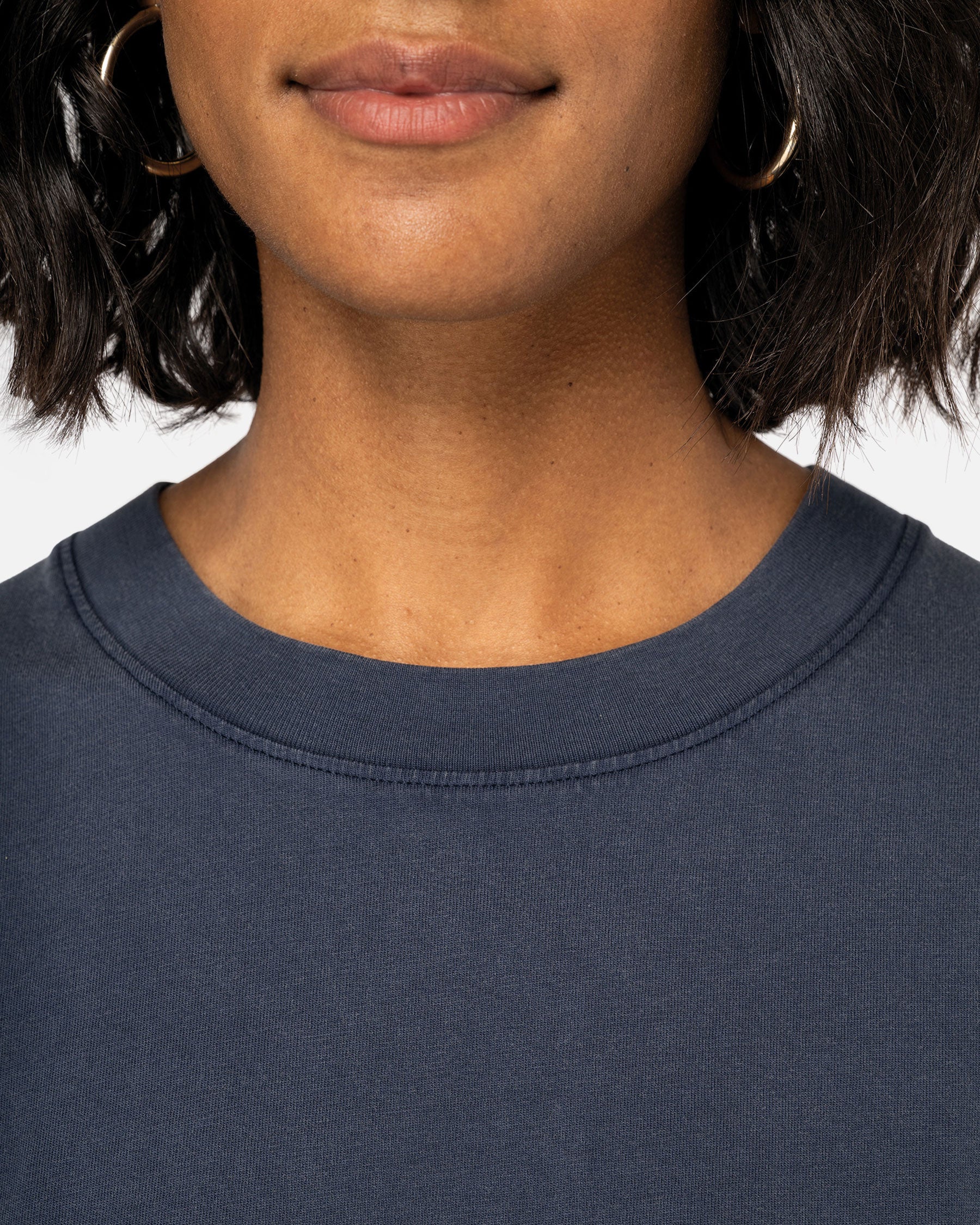 Ausgewaschenes Übergroßes Damen T-Shirt von VIVID