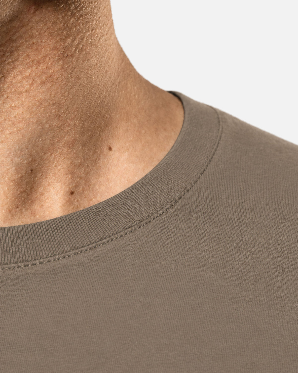 Klassisches Übergoßes Herren T-Shirt von VIVID