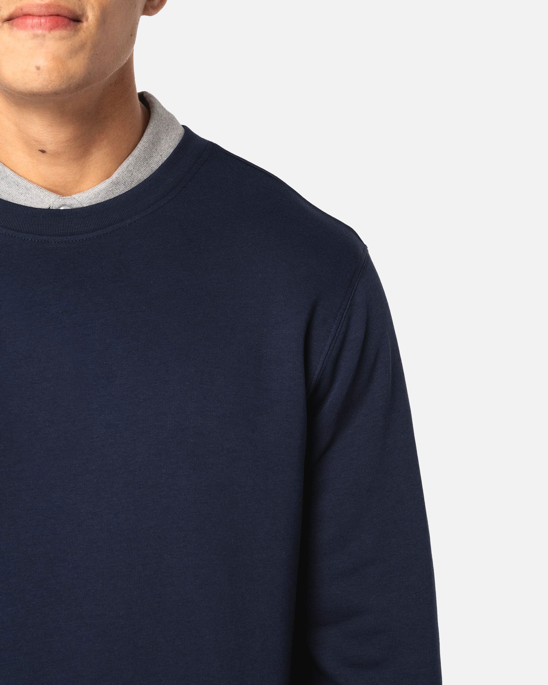 Klassisches Unisex Sweatshirt 2.0 von VIVID