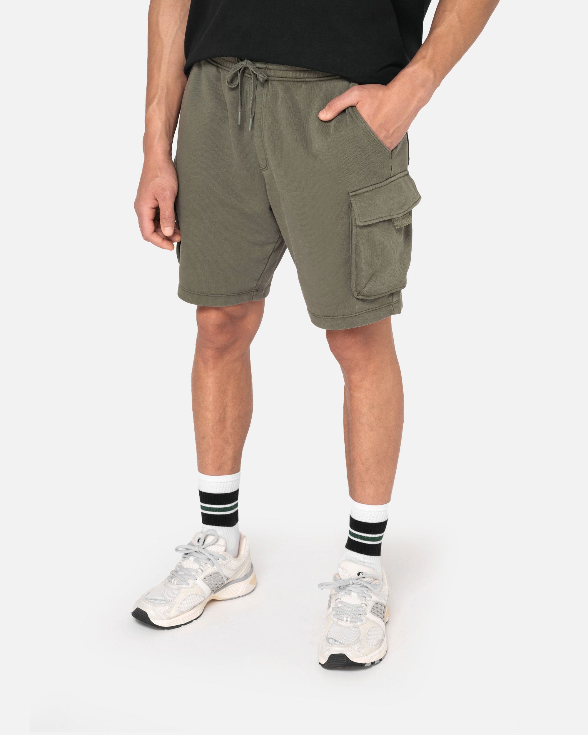 Herren French Terry Cargo Shorts Washed Khaki von VIVID