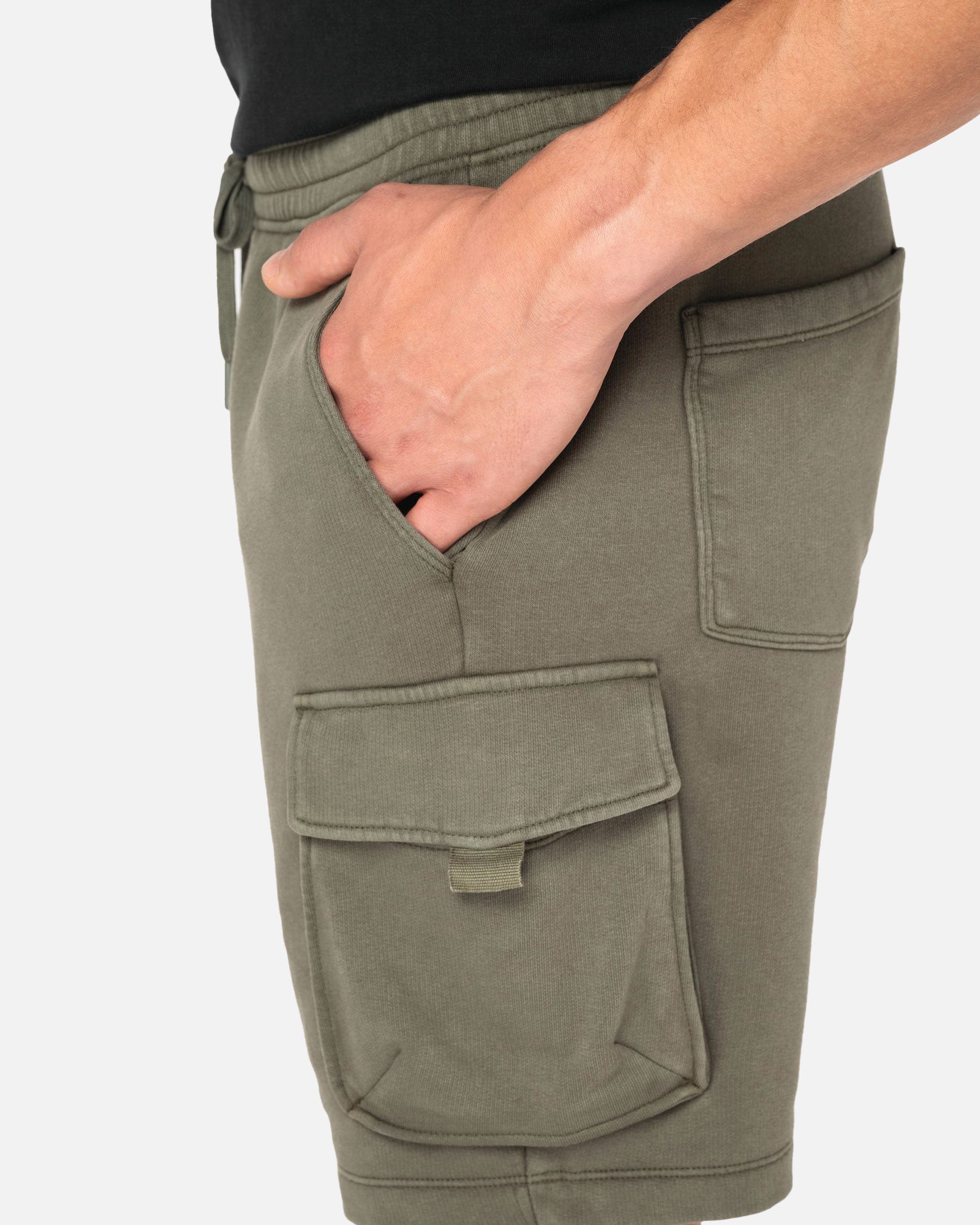Herren French Terry Cargo Shorts von VIVID