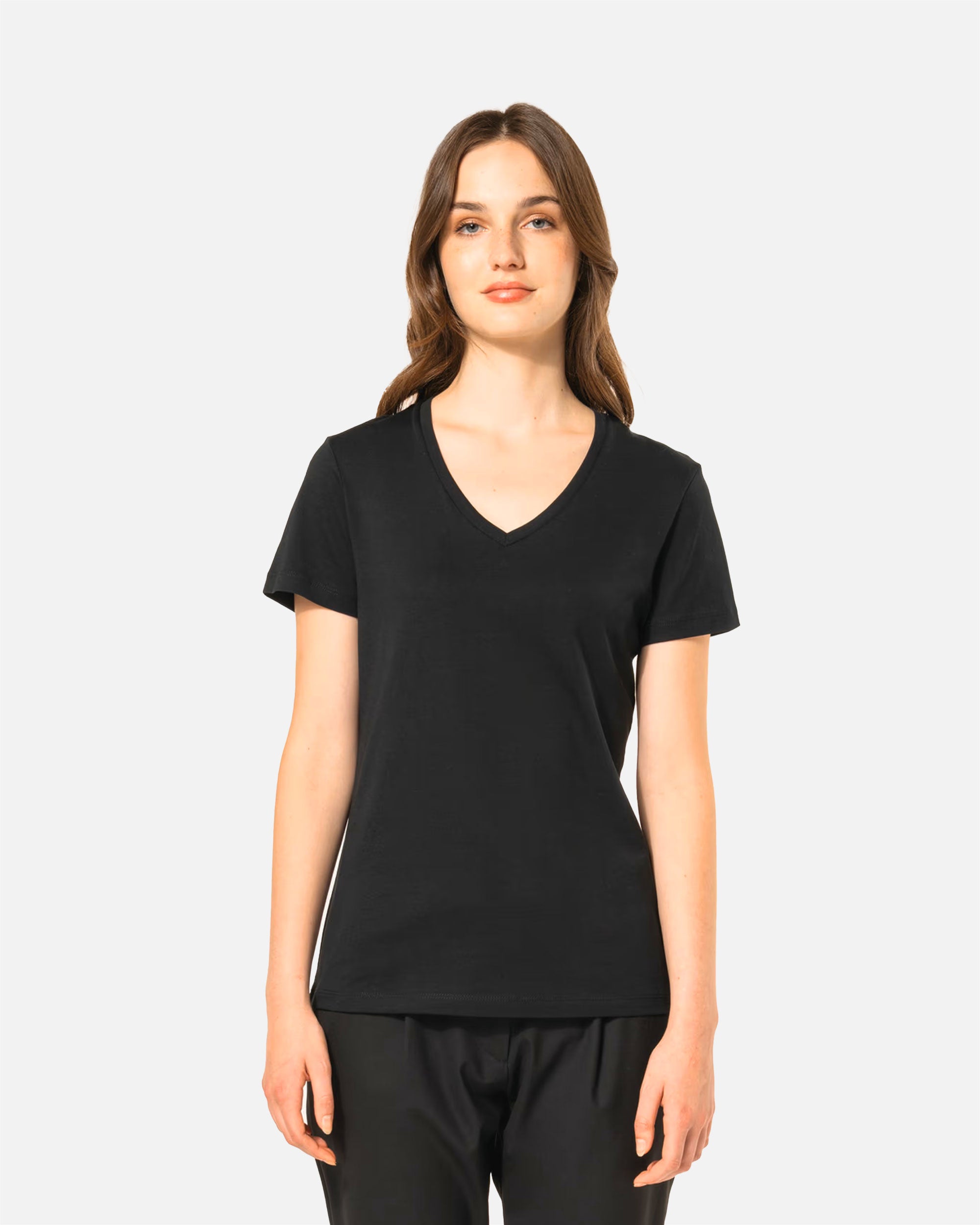 Damen Supima T-Shirt mit V-Ausschnitt Black von VIVID