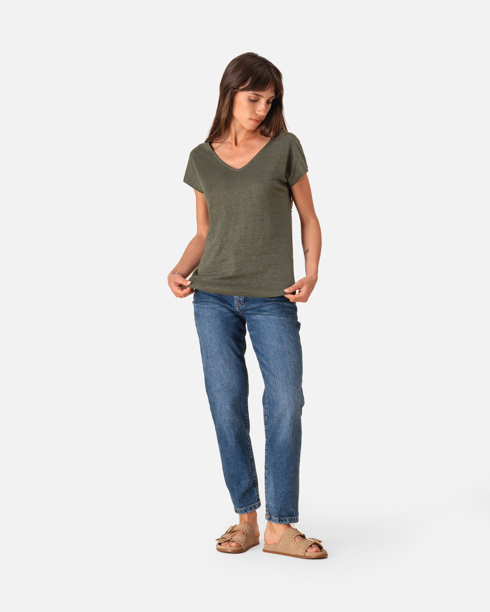 Damen Leinen T-Shirt mit V-Ausschnitt von VIVID
