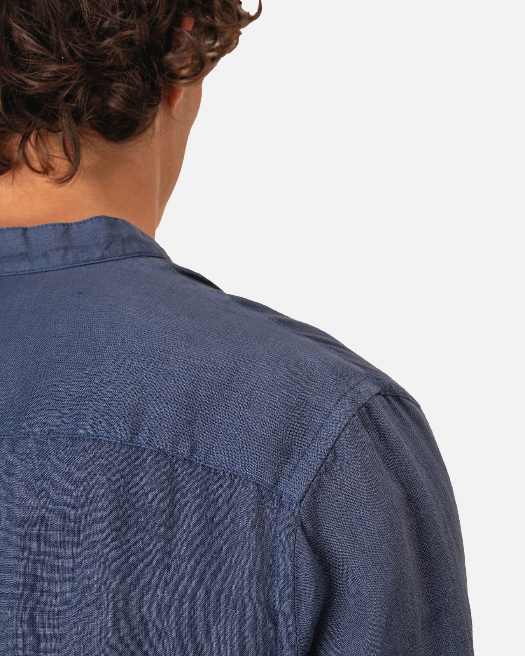 Ausgewaschenes Herren Leinenhemd von VIVID