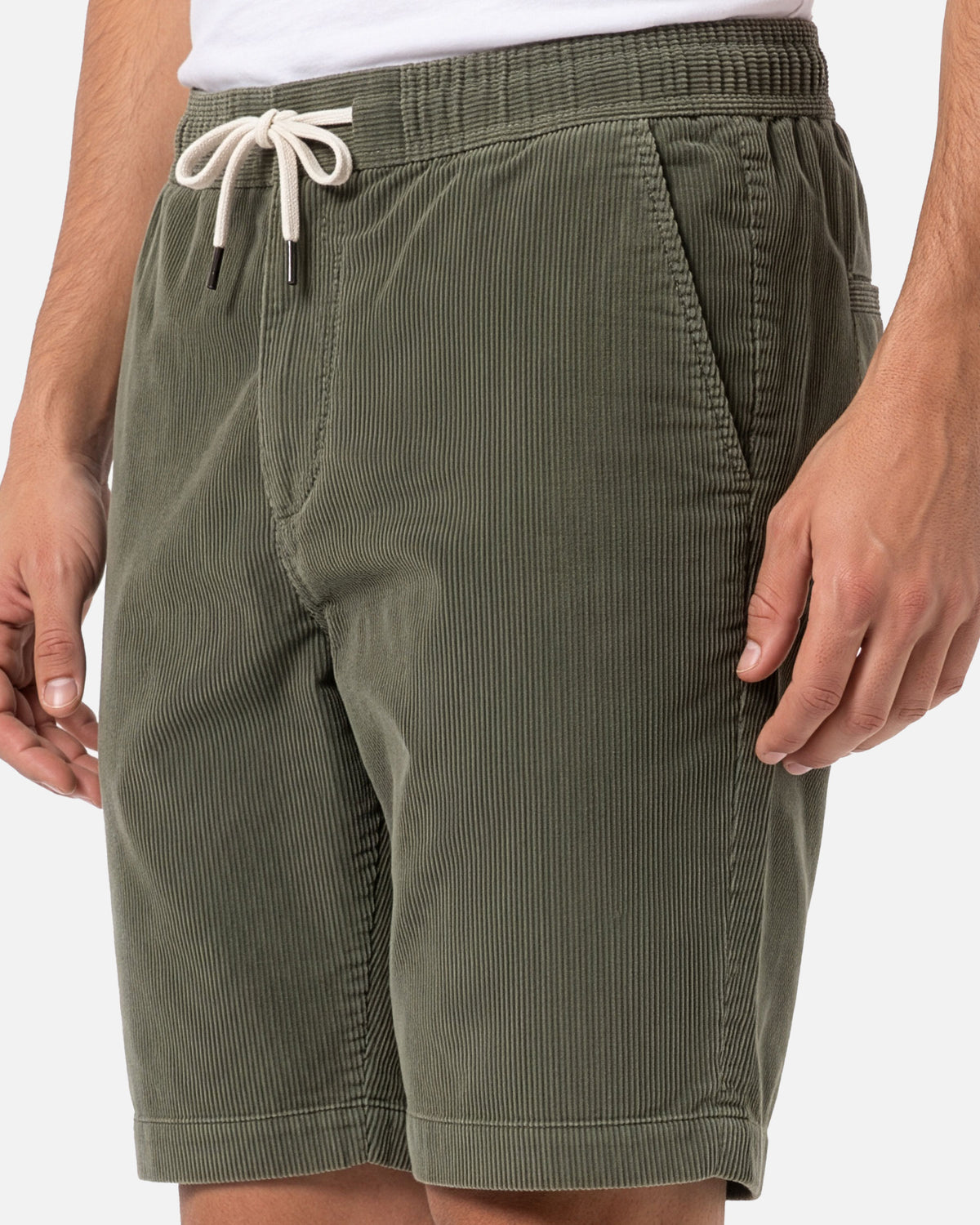 Herren Cord Shorts von VIVID