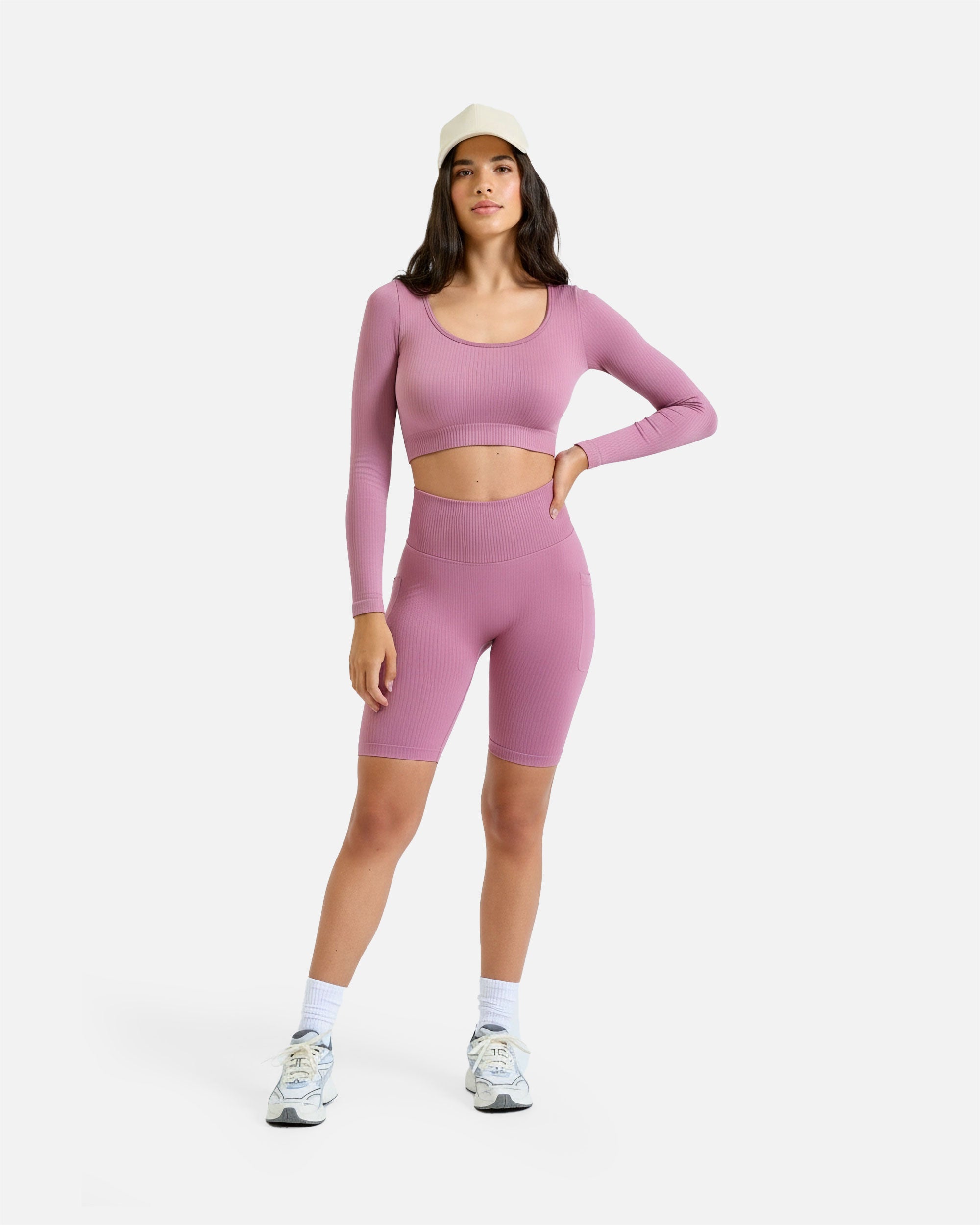 Damen Ribbed Pocket Sport Shorts von VIVID