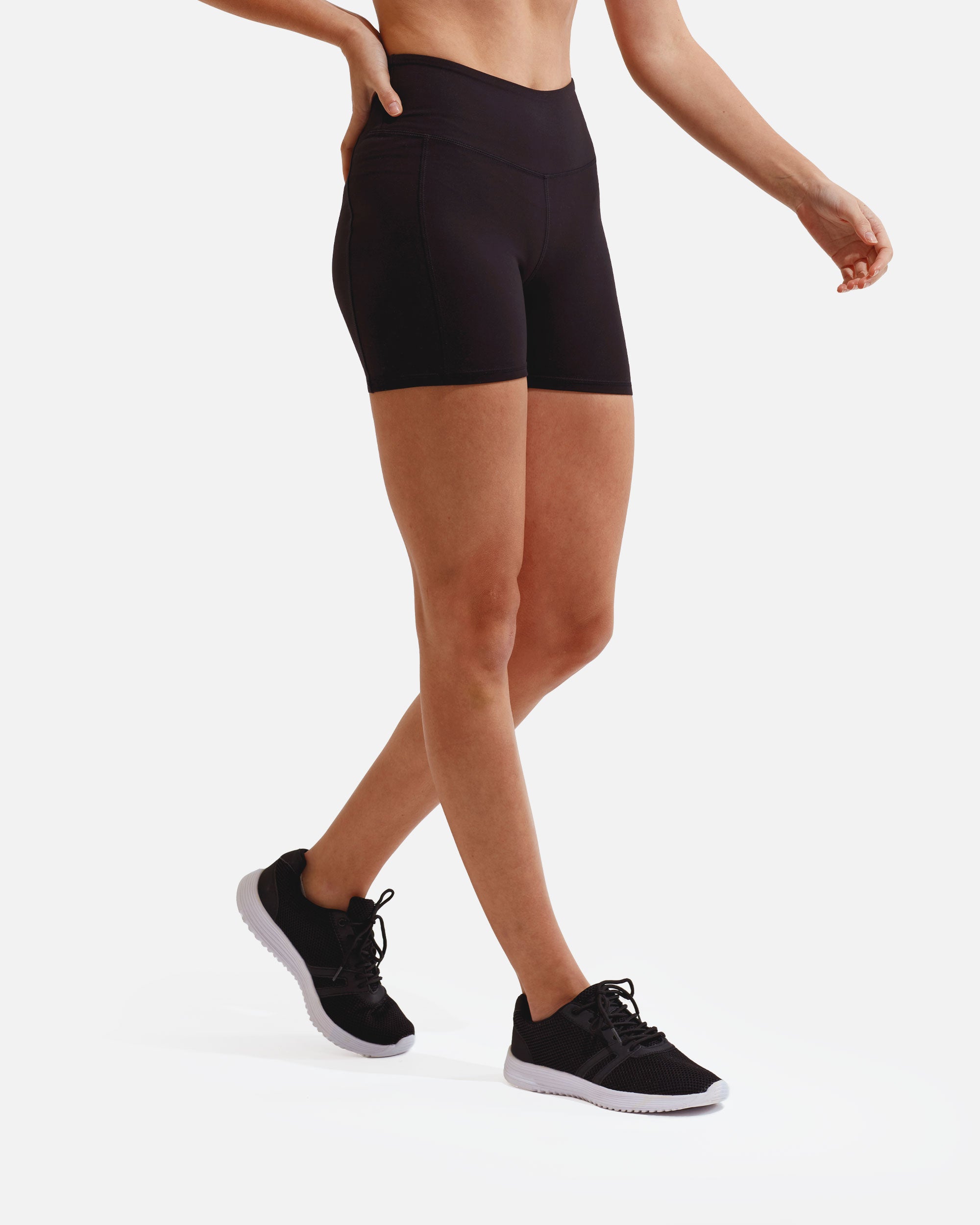 Damen Micro Pocket Sport Shorts von VIVID