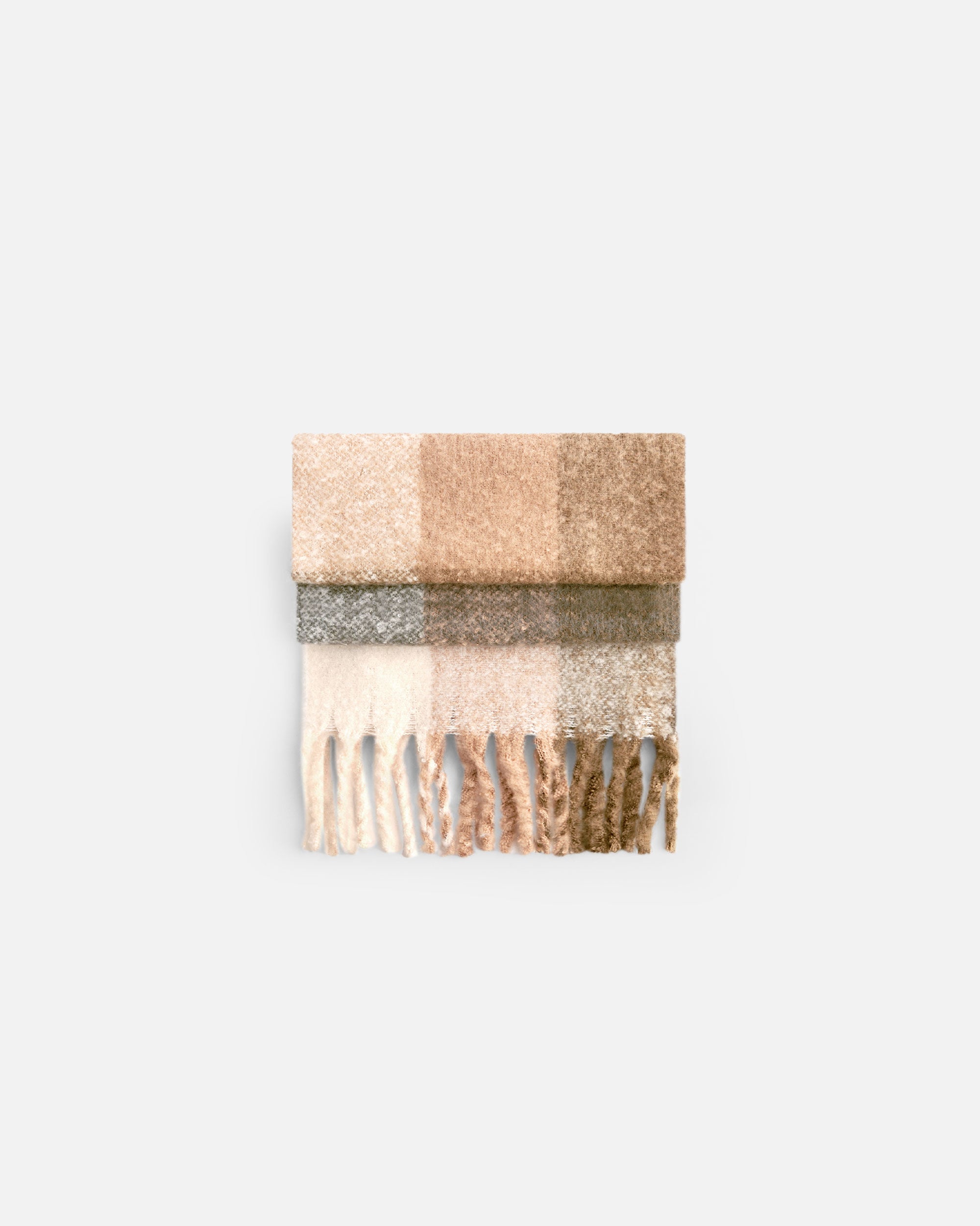 Flauschiger Schal mit Karomuster Brown Check von VIVID
