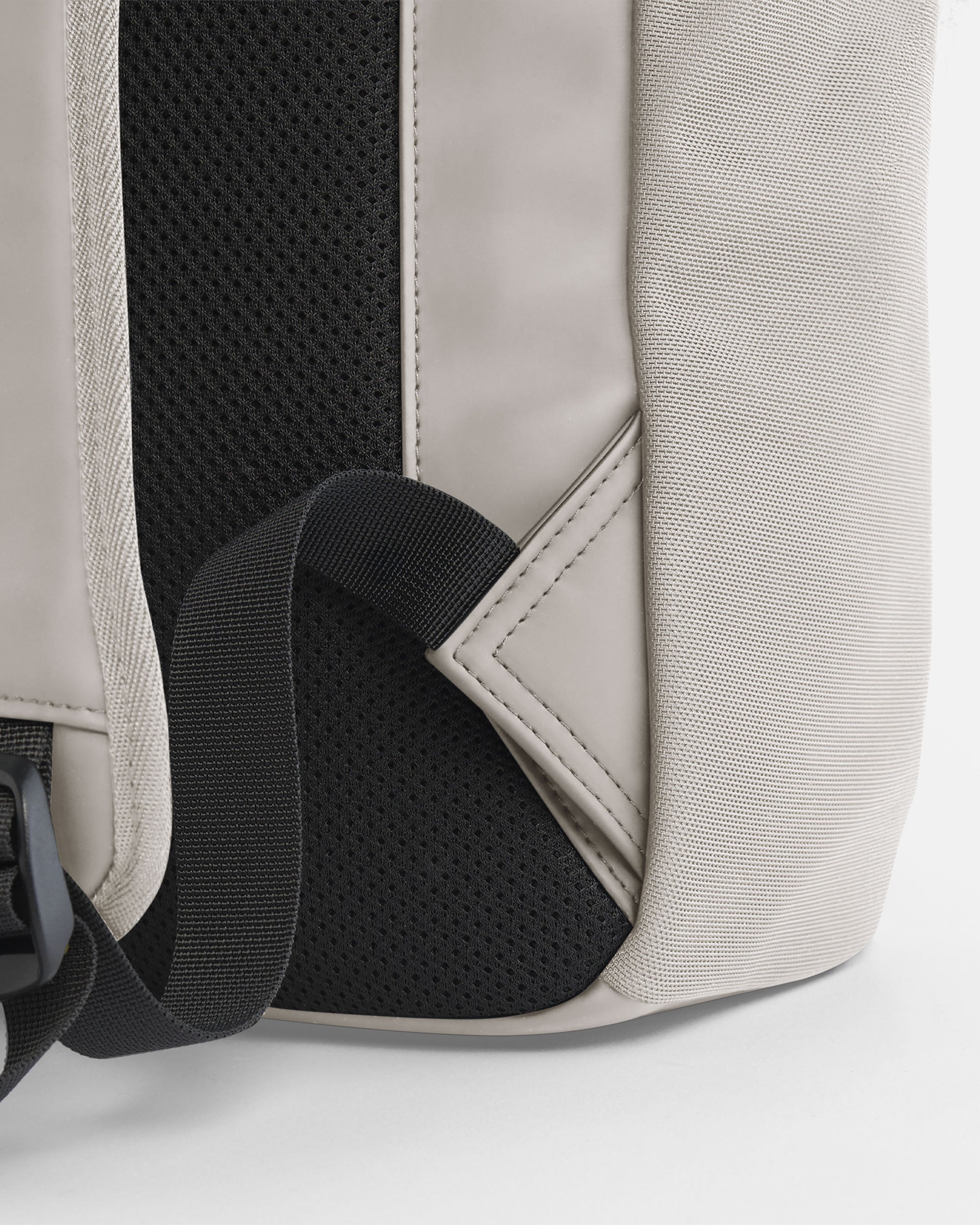 Athlux Rolltop Rucksack von VIVID