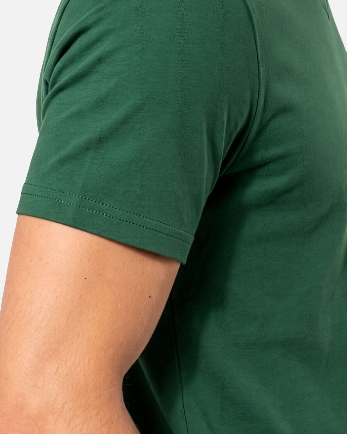 Leichtes Herren Basic T-Shirt mit V-Ausschnitt von VIVID