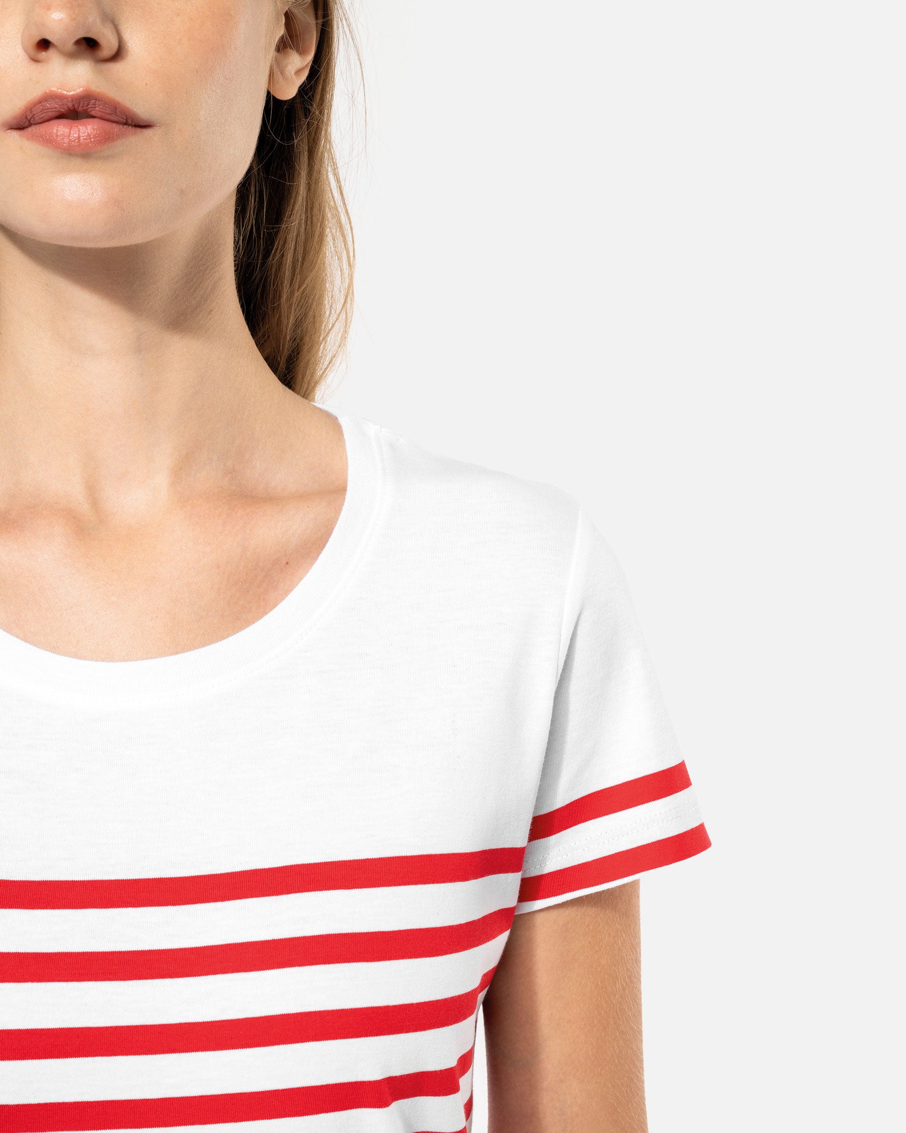 Damen T-Shirt im Marine-Look