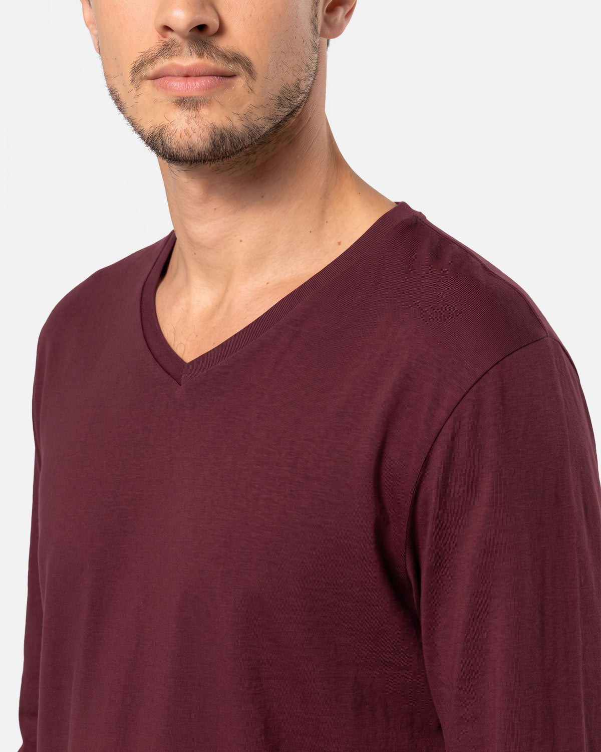 Klassisches Herren Langarmshirt mit V-Ausschnitt von VIVID