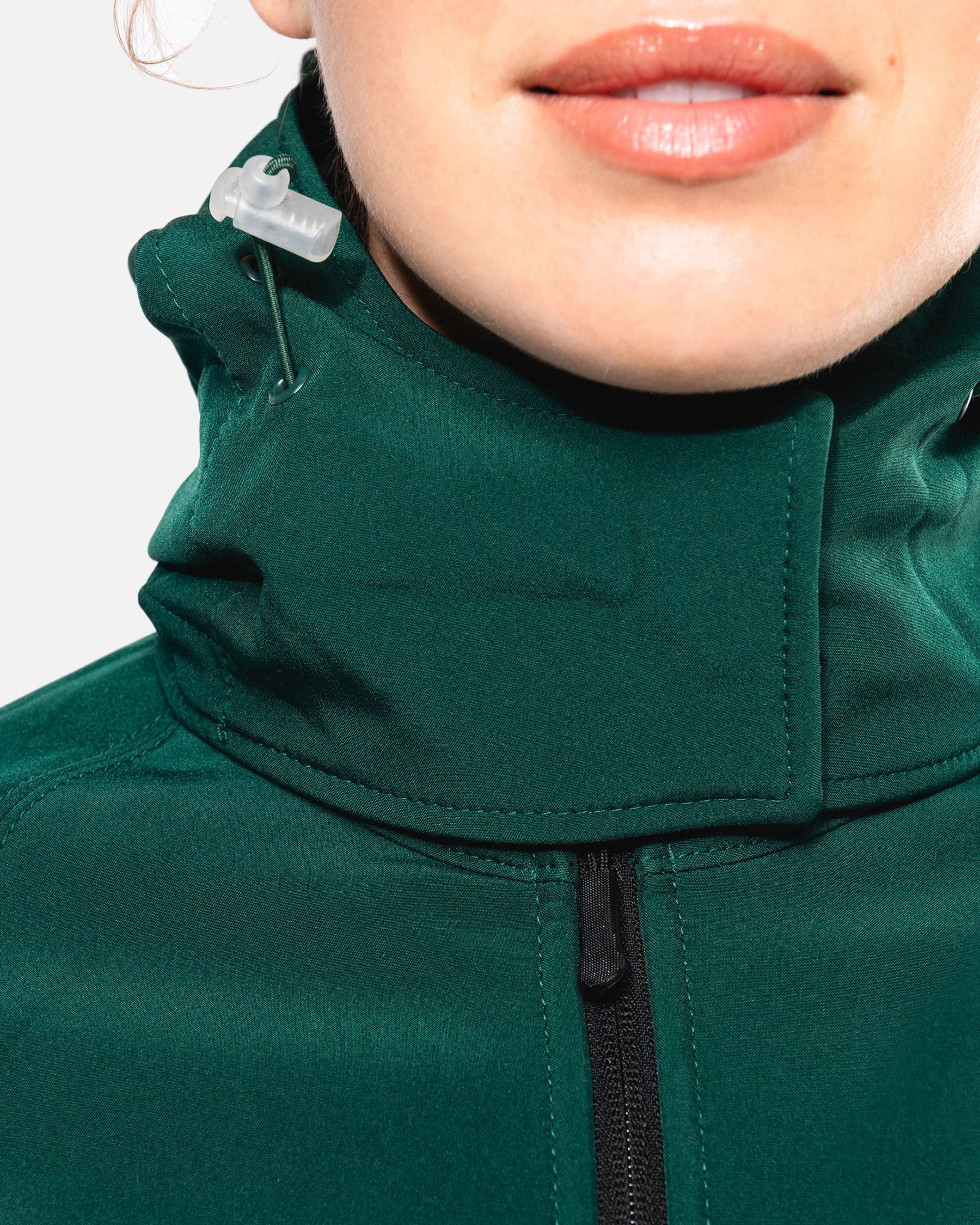Damen Softshell Jacke mit abnehmbarer Kapuze von VIVID