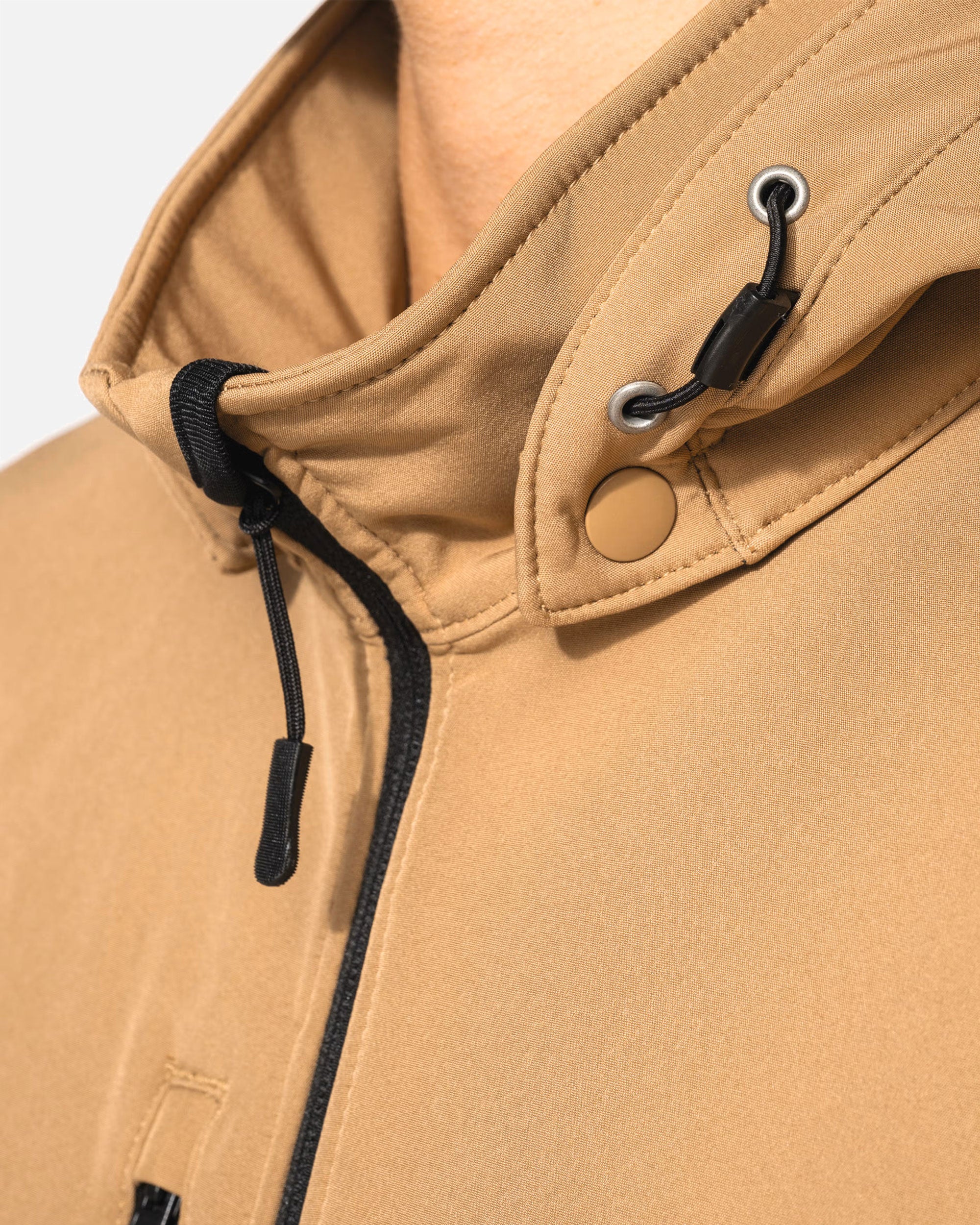 Unisex Softshell Jacke mit abnehmbarer Kapuze und Ärmeln von VIVID
