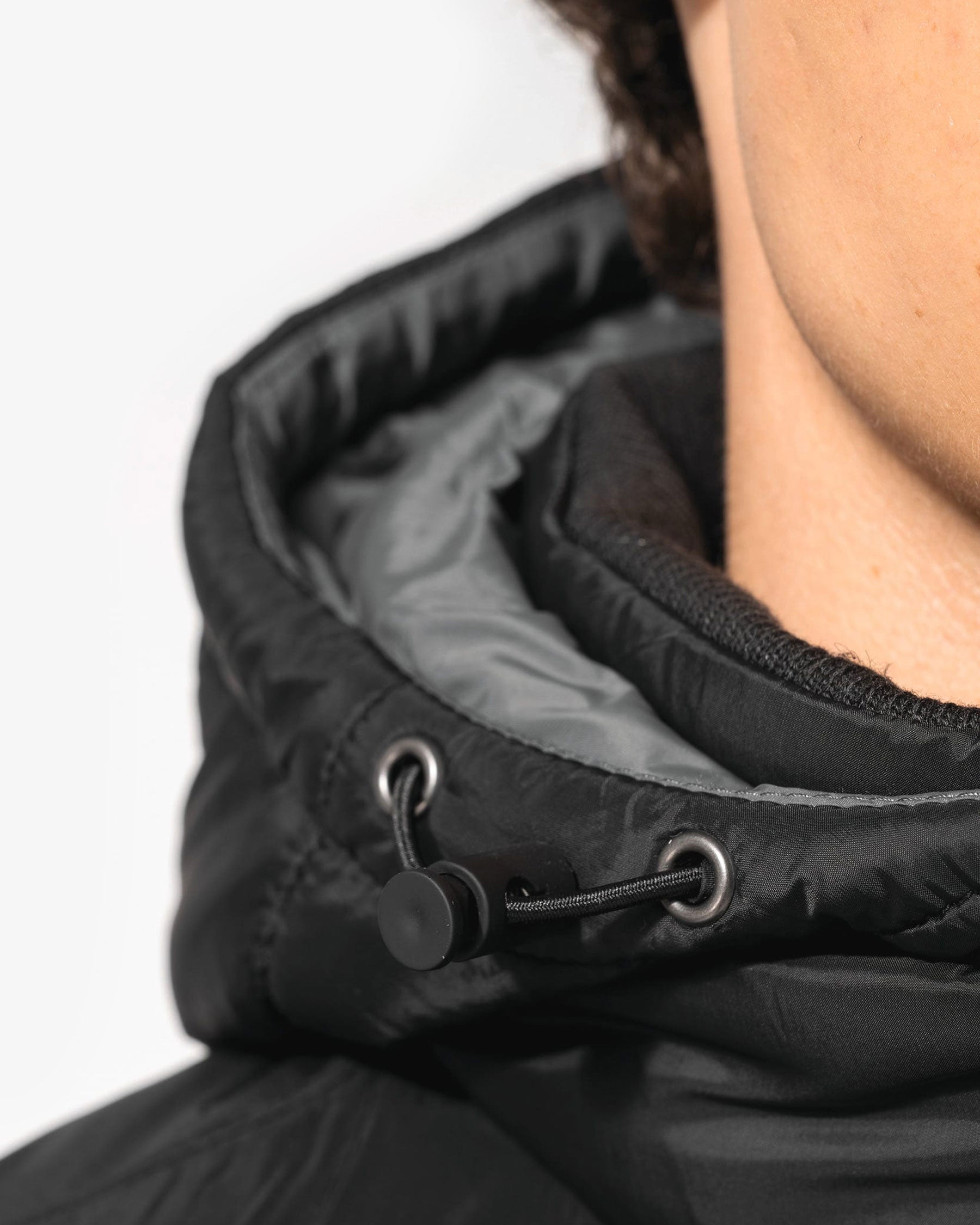 Leichte Herren Parka Jacke mit Kapuze von VIVID