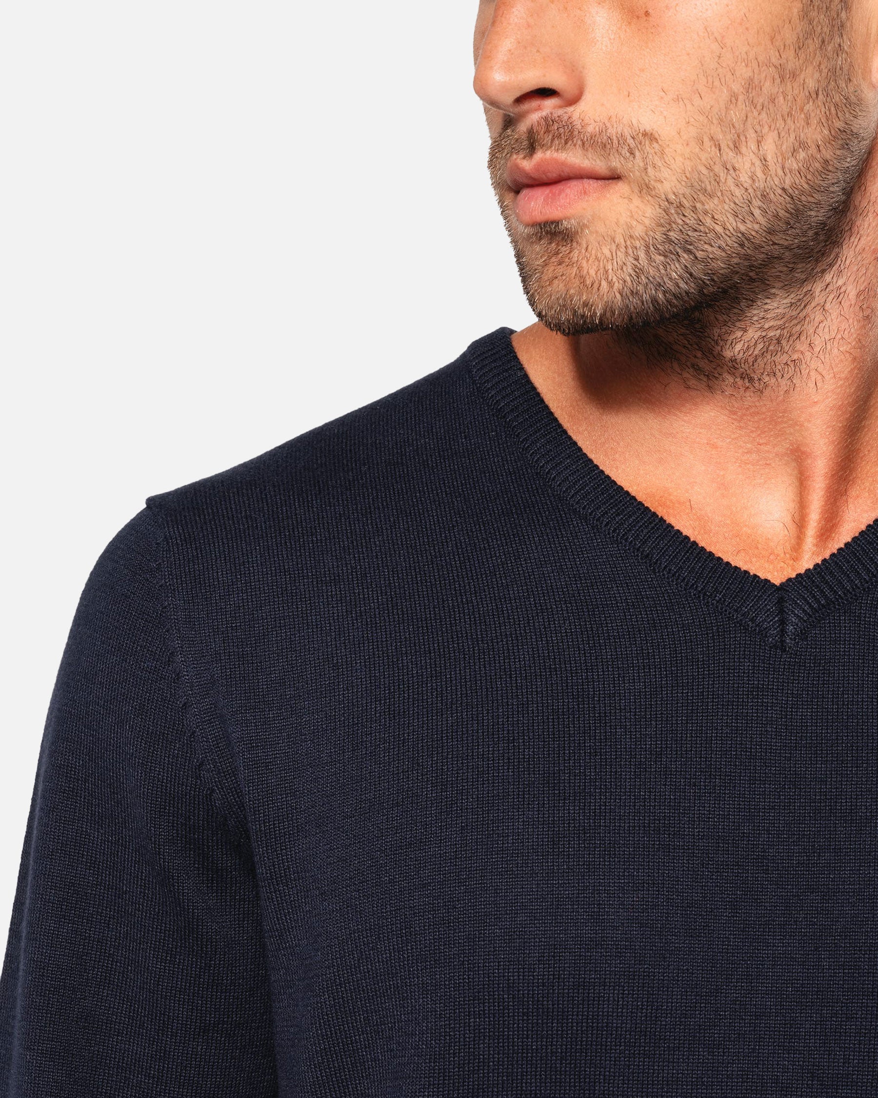 Herren Pullover mit V-Ausschnitt 2.0 von VIVID