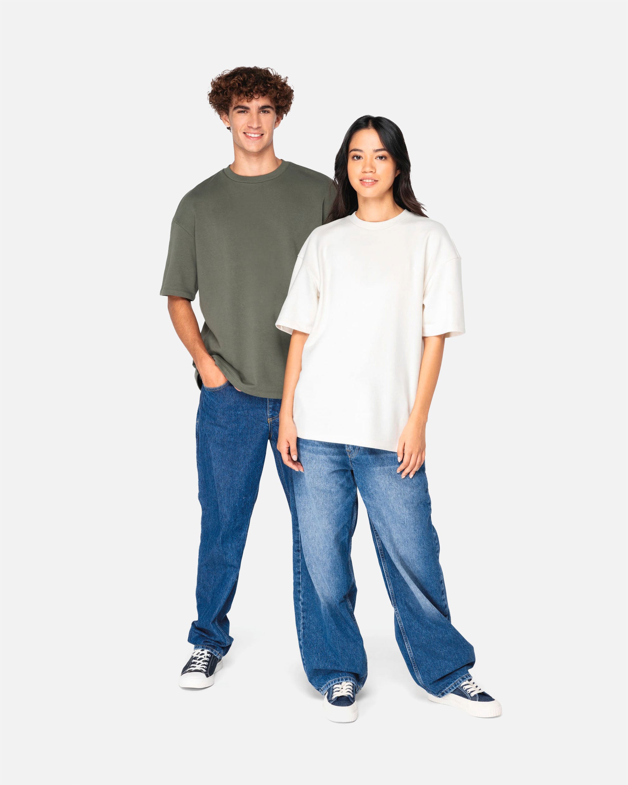 Übergroßes Unisex French Terry T-Shirt von VIVID