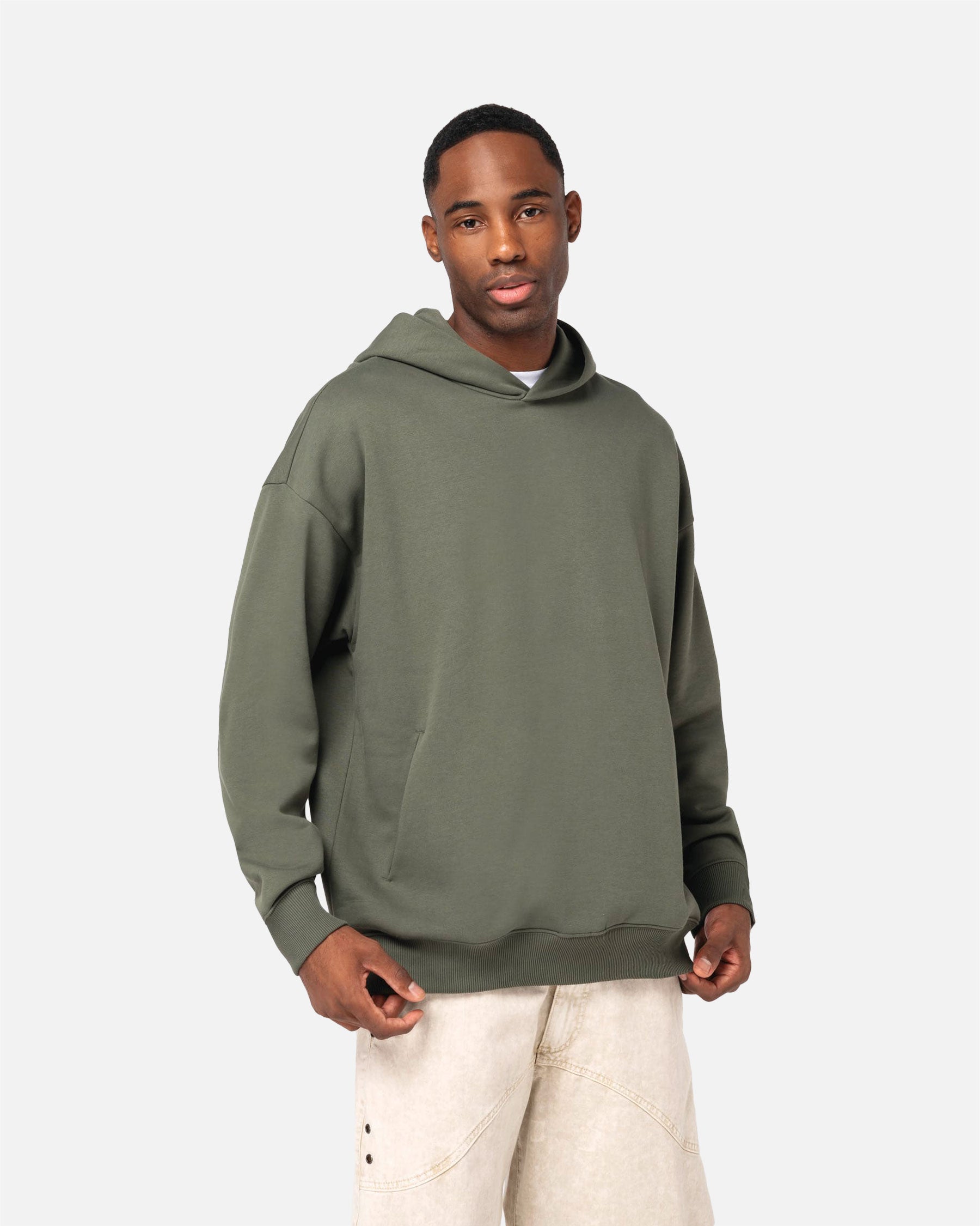 Übergroßes Unisex Kapuzensweatshirt Khaki von VIVID