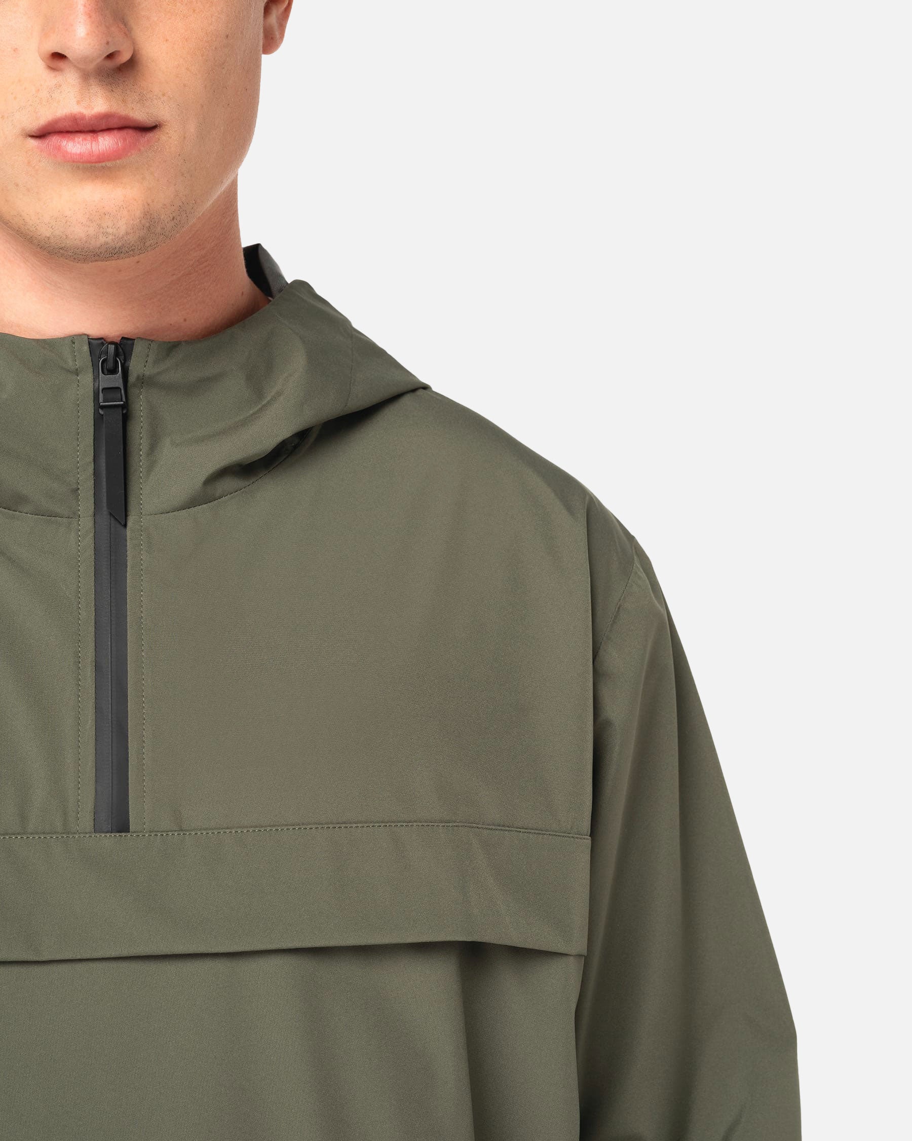 Wasserdichte Unisex Windjacke mit Kapuze von VIVID
