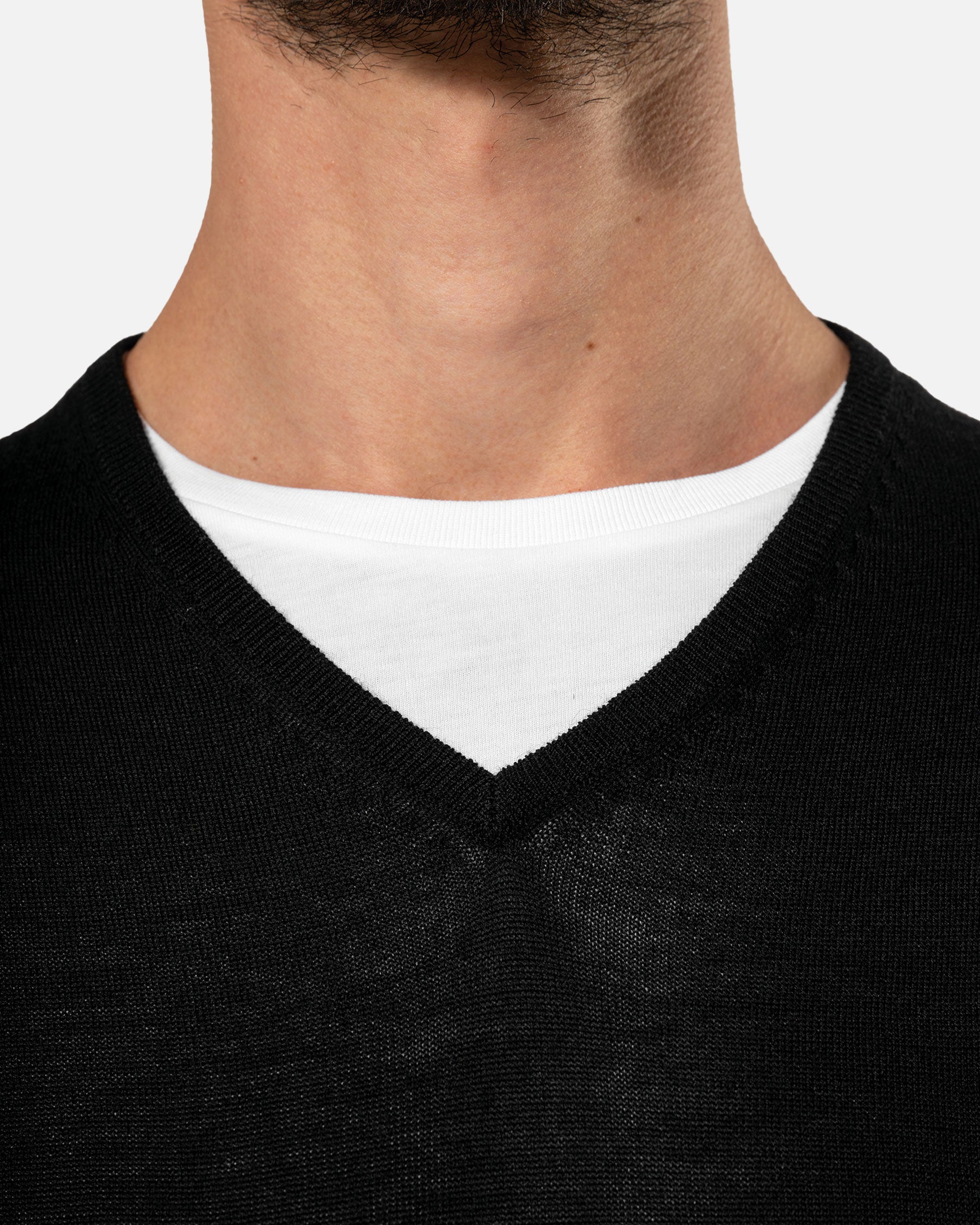 Herren Merino Pullover mit V-Ausschnitt von VIVID