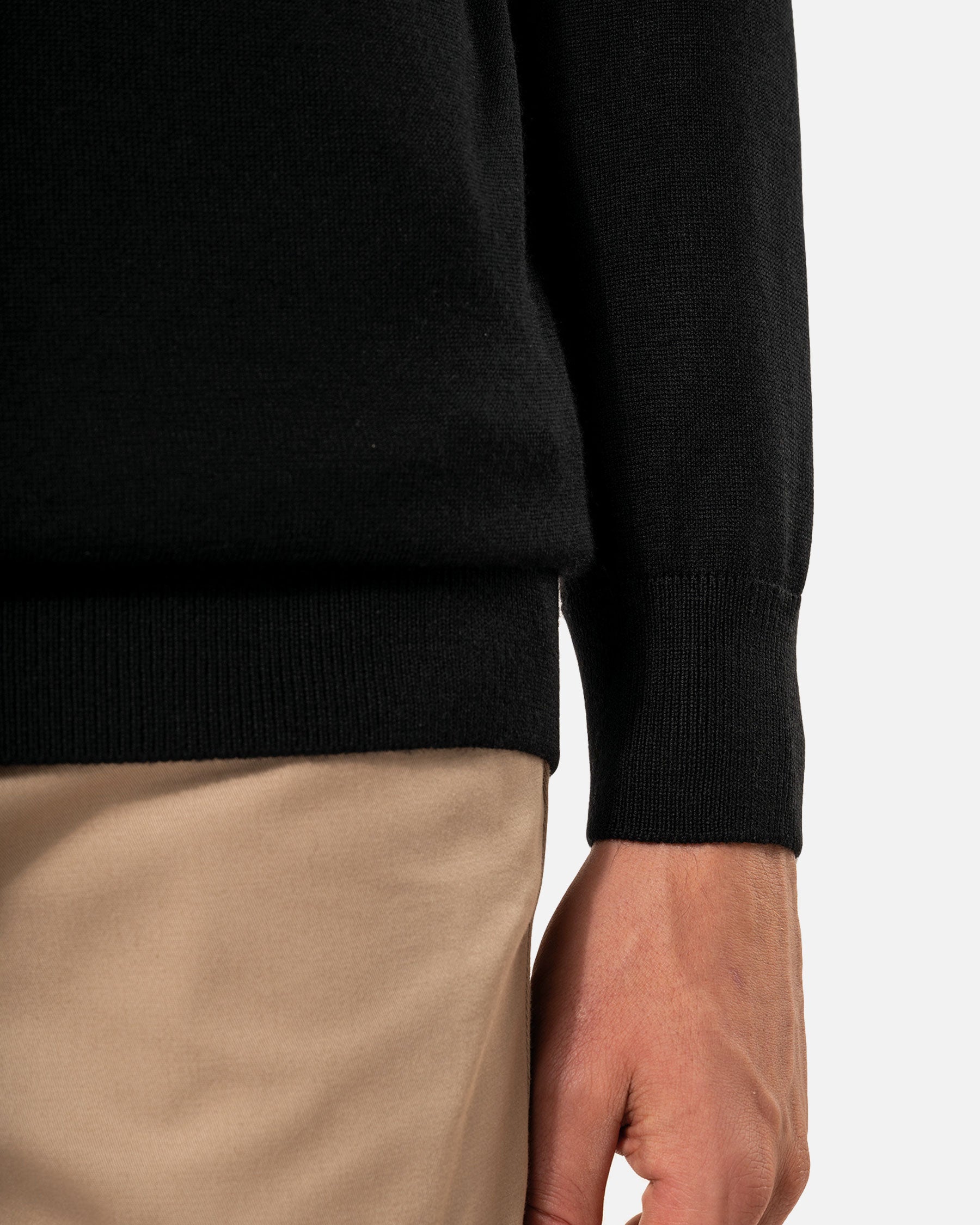 Herren Merino Pullover mit V-Ausschnitt von VIVID