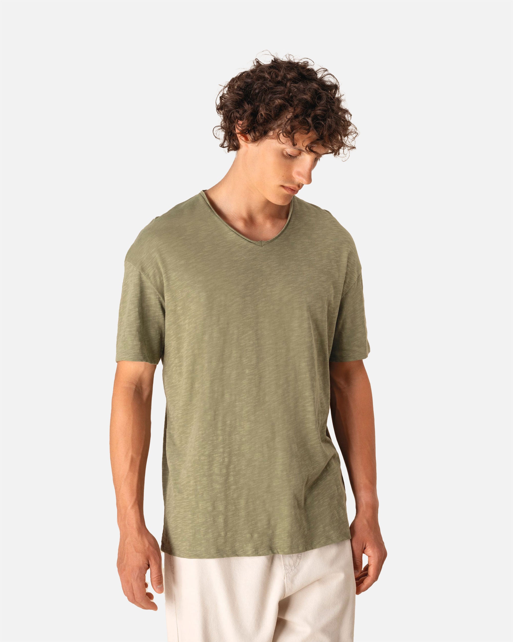 Herren Slub T-Shirt mit V-Ausschnitt Tender Green von VIVID