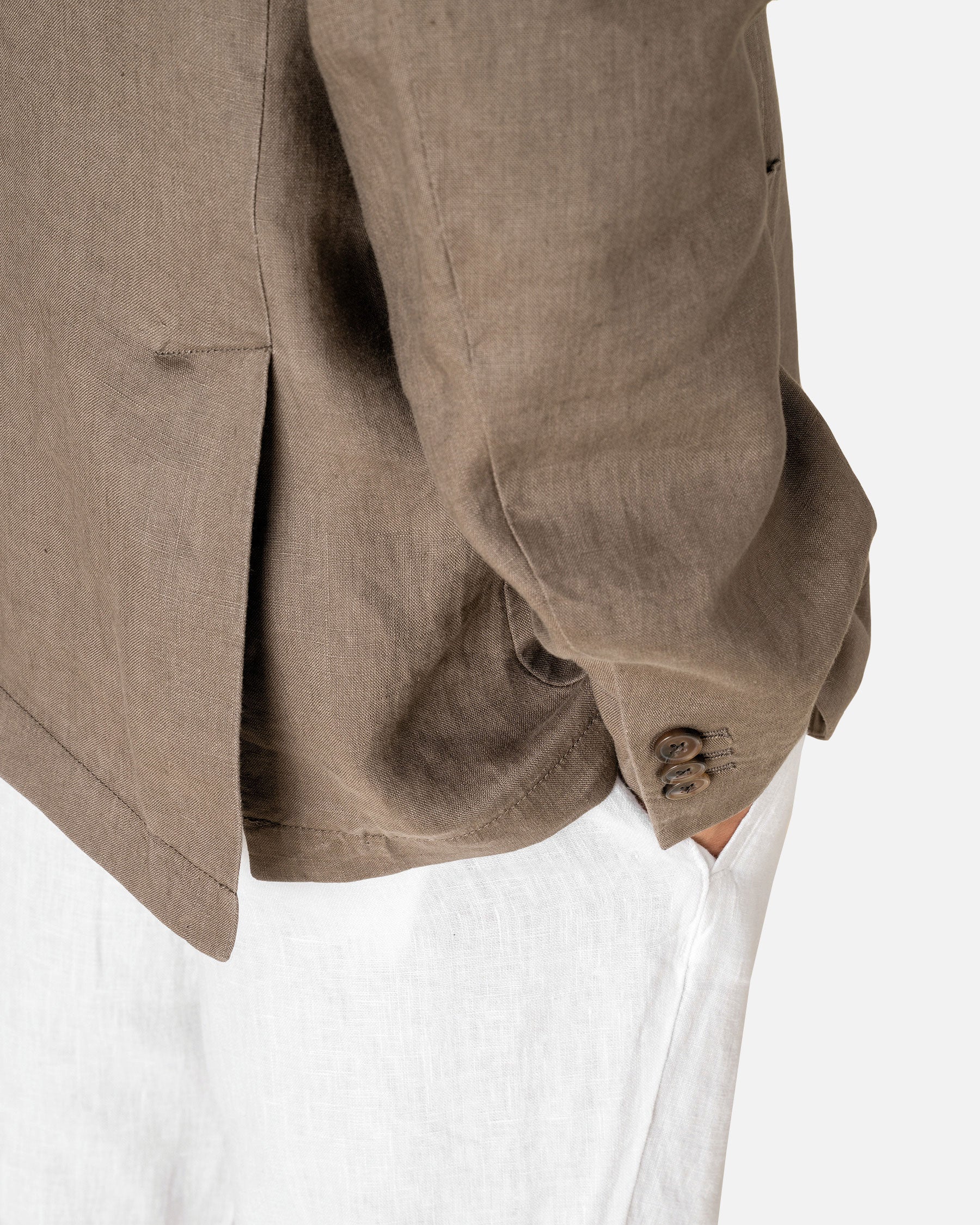 Herren-Blazer aus verwaschenem Leinen von VIVID