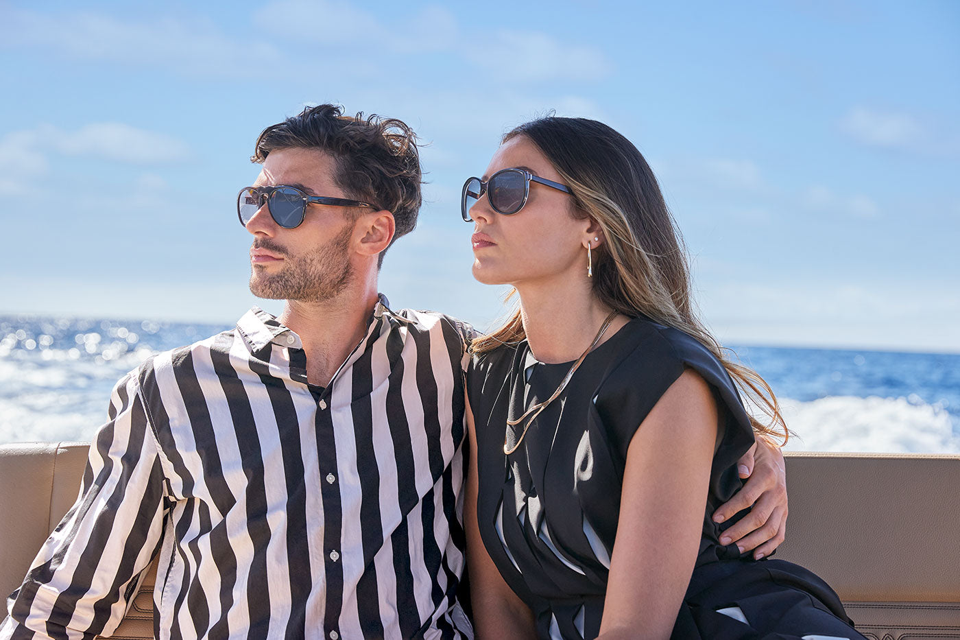 Lade deine Freunde bei unseren Treueprogramm bei VIVID ein